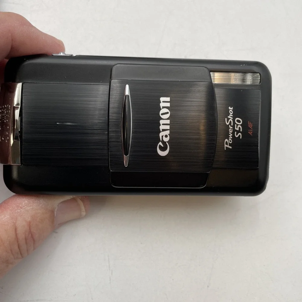 Canon PowerShot S50 5.0MP Digital Camera+Battery+Charger+Memory Card+Manual+Box